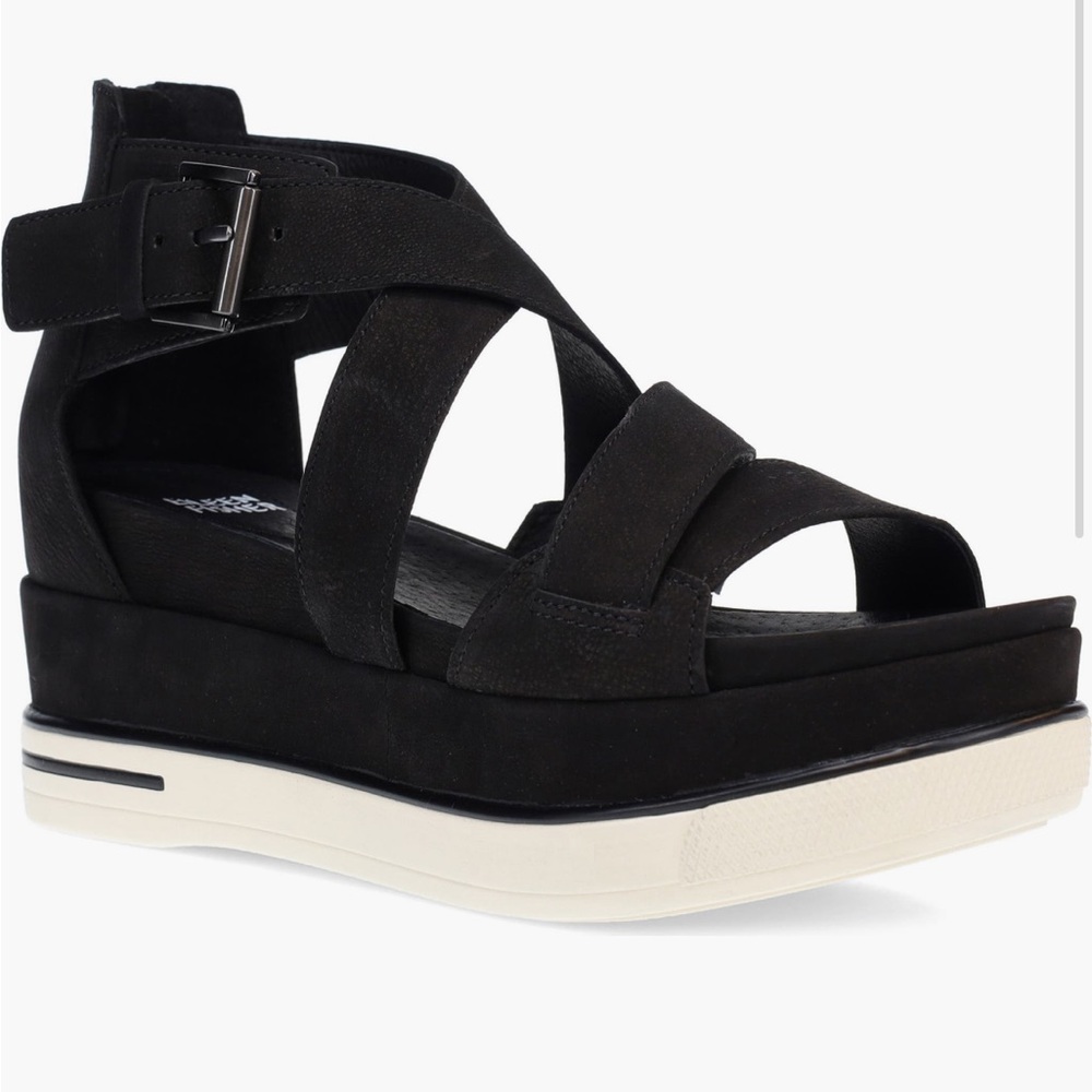 Eileen Fisher Black Strap Sandals NWT Size 9